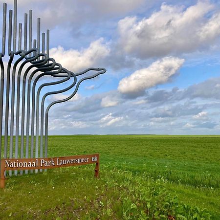 4 Pers Holiday Home Hilla With Winter Garden In Front Of The Dike Directly On The Lauwersmeer Anjum Exterior photo